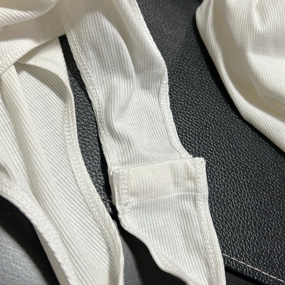 LOVERS and FRIENDS White Flora Bodysuit Long Sleeve Ribbed Button Front Sz XL - Picture 14 of 16